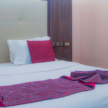 Hotel Fleur De Lys Almadies Dakar Exteriör bild