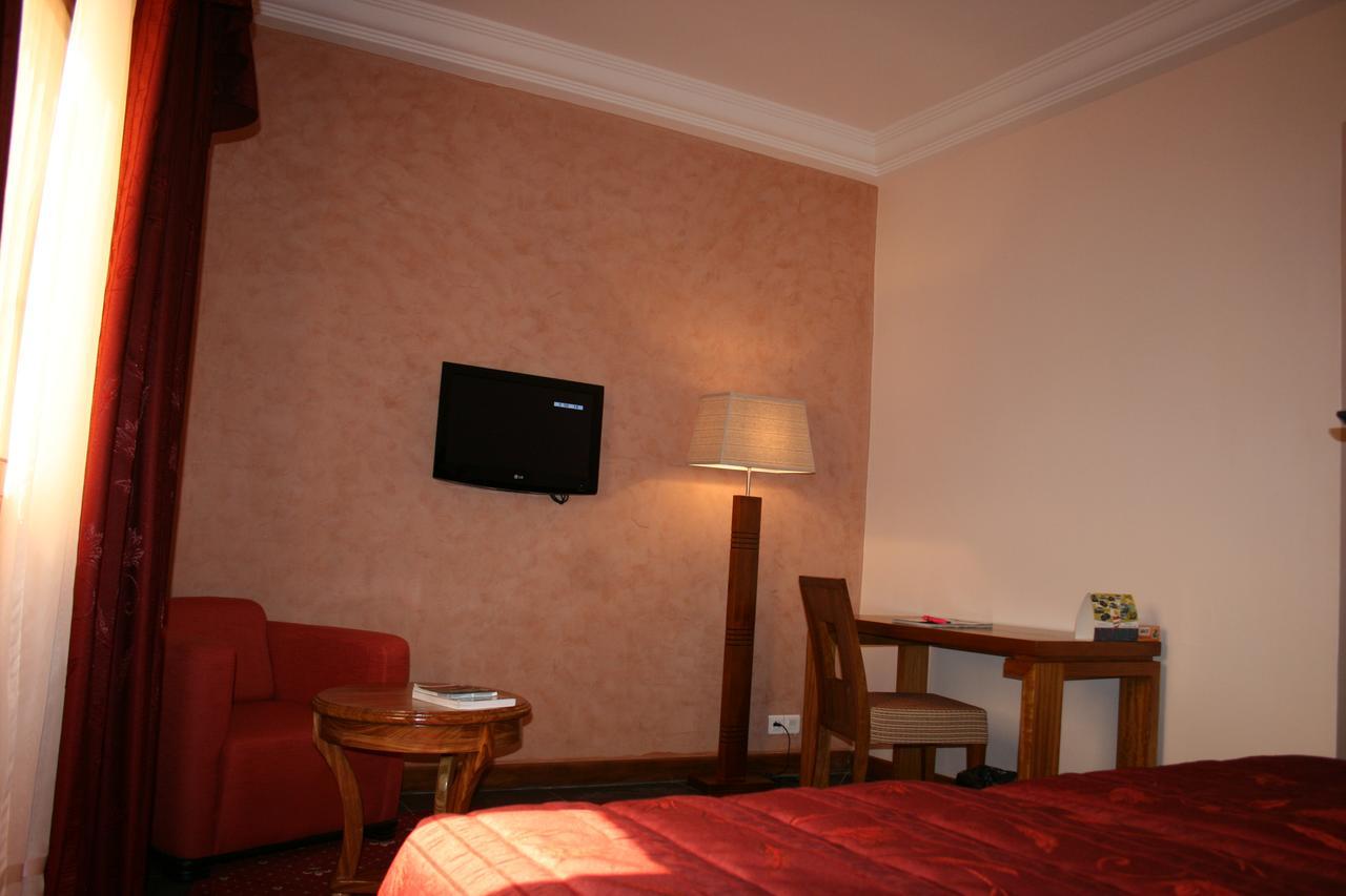 Hotel Fleur De Lys Almadies Dakar Exteriör bild